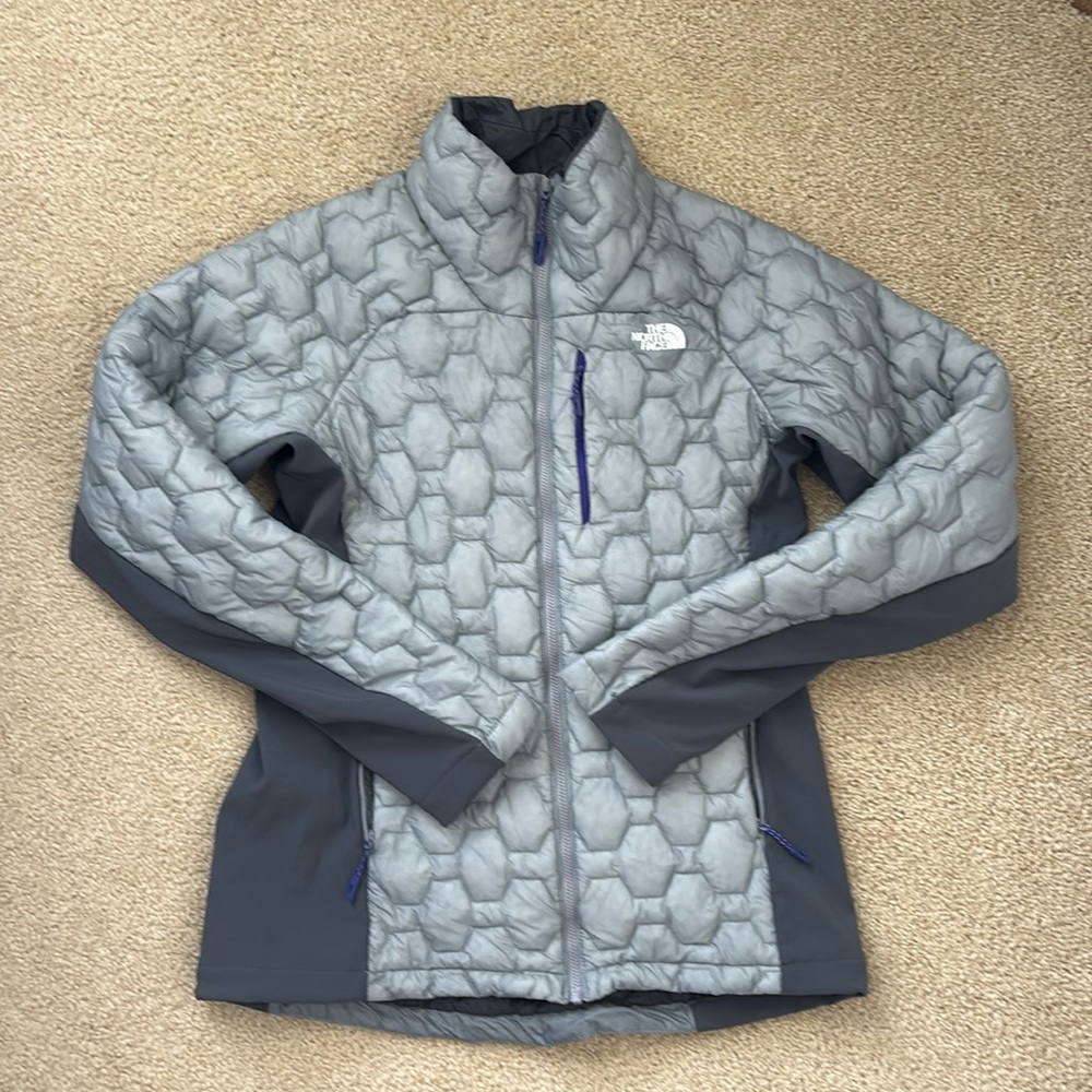 North face grey puffer purple detailing size s